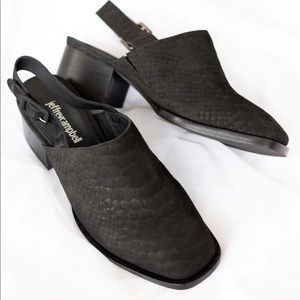 JEFFREY CAMPBELL

FRASER - BLACK MATTE SNAKE